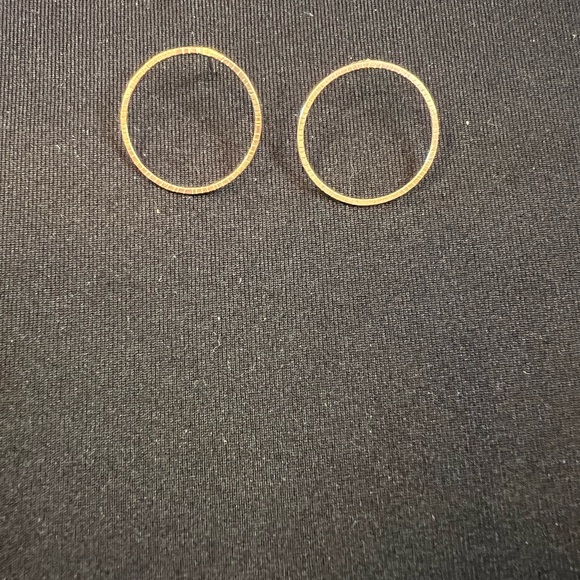 Handmade Circle Earrings - Picture 5 of 5